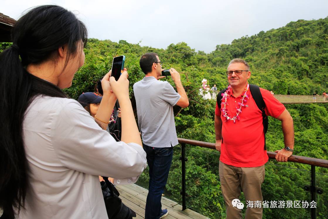 {賭波}(海南旅游最新信息) {賭波}(海南旅游最新信息)