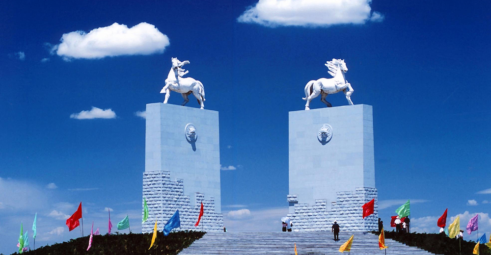 {賭馬}(鄂尔多斯旅游季节)